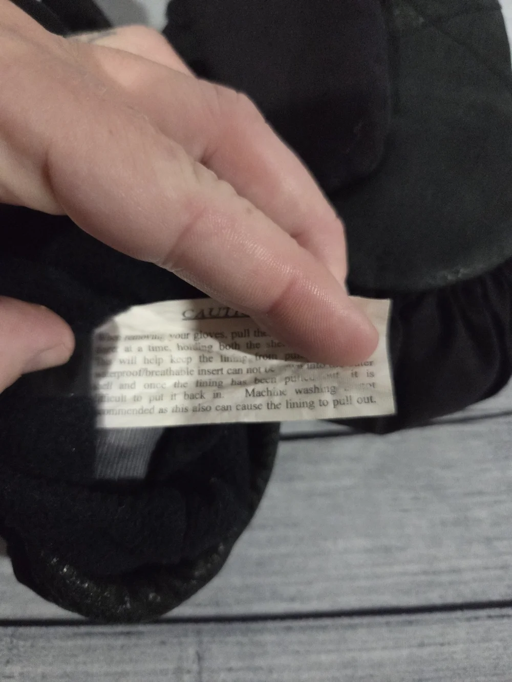 Gates Insulated Mittens